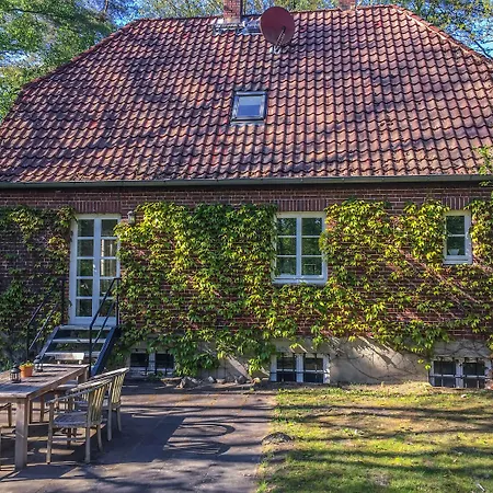 Дом отдыха Forsthaus - Gut Thansen